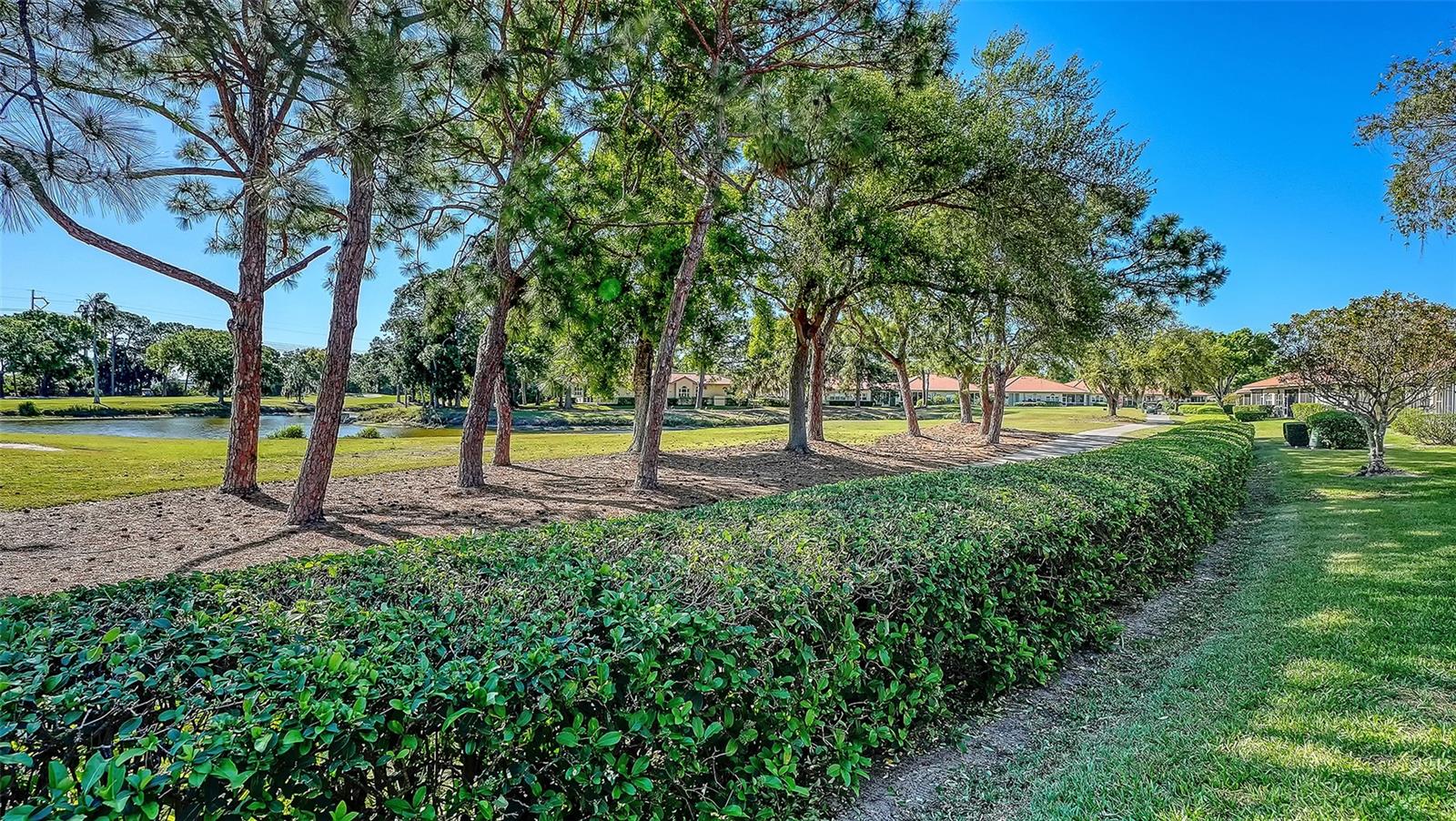 Image 44 of 87 For 3410 Chelmsford Court 3