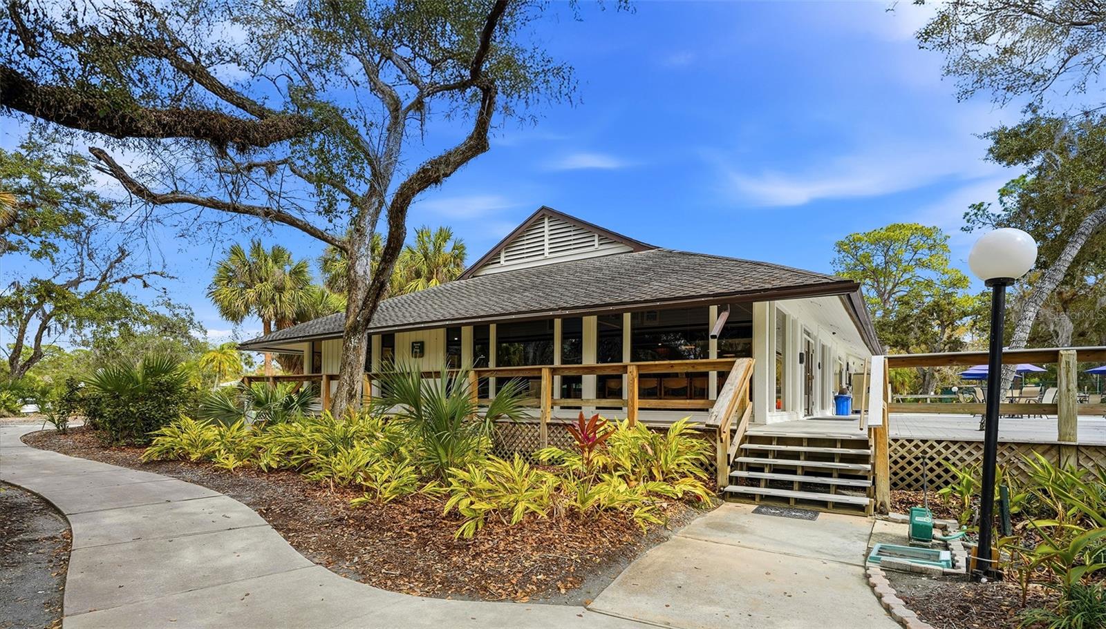 Image 86 of 87 For 3410 Chelmsford Court 3