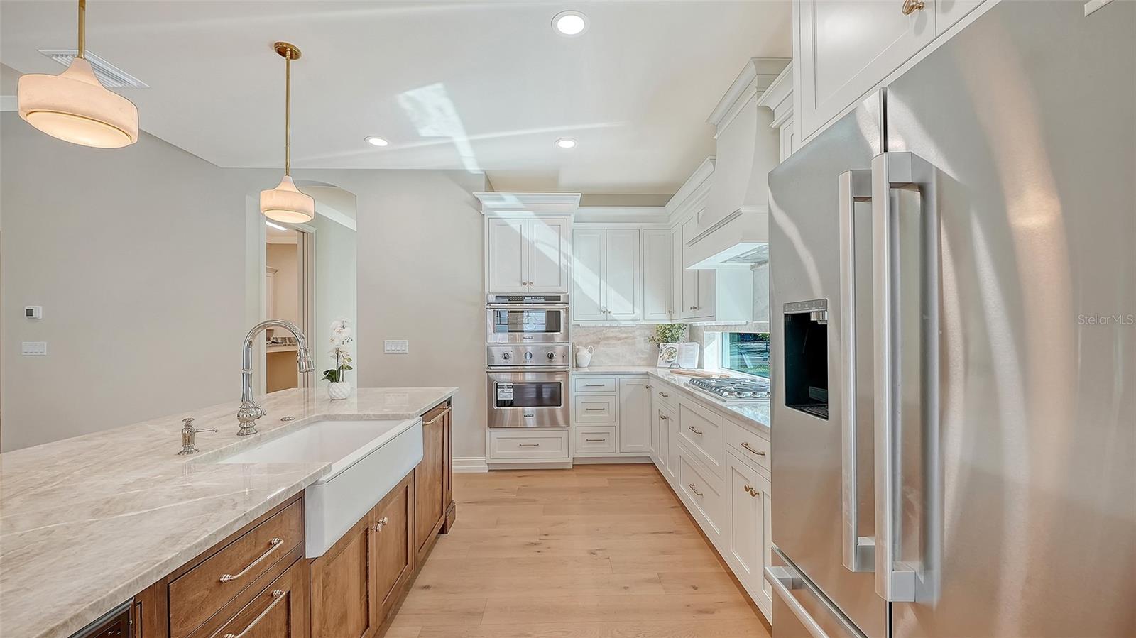 Image 15 of 82 For 1850 Webber Street