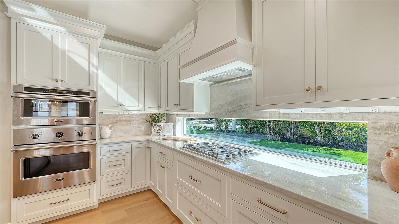 Image 16 of 82 For 1850 Webber Street