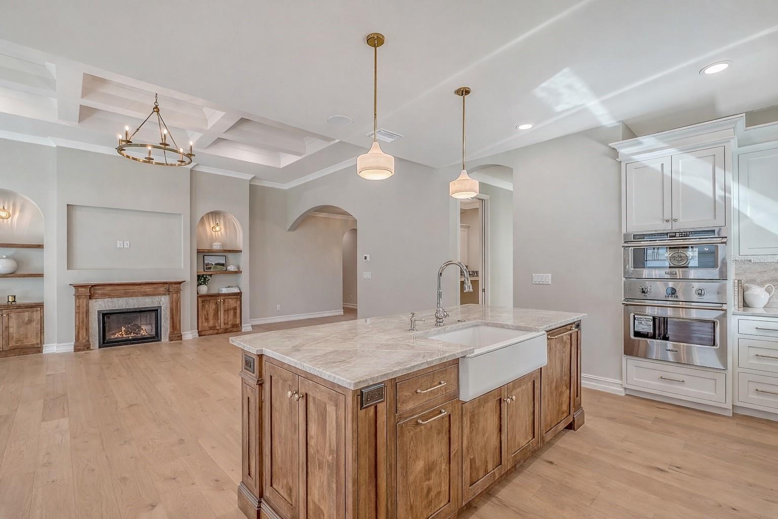 Image 18 of 82 For 1850 Webber Street