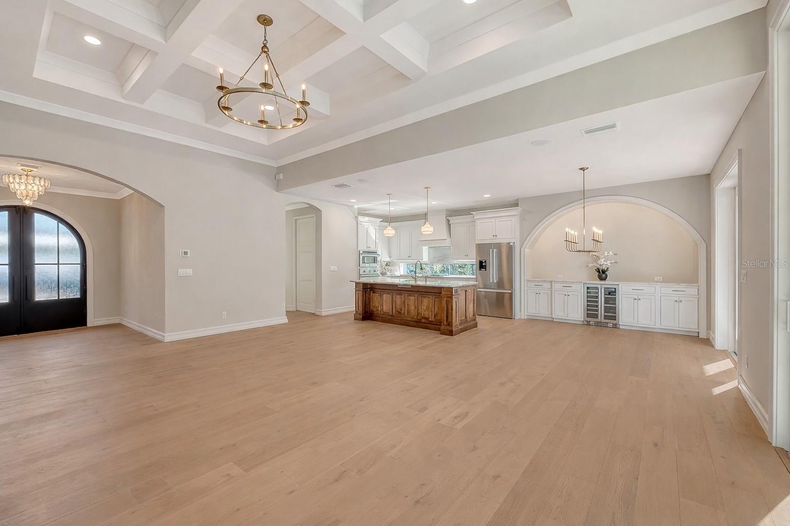 Image 19 of 82 For 1850 Webber Street