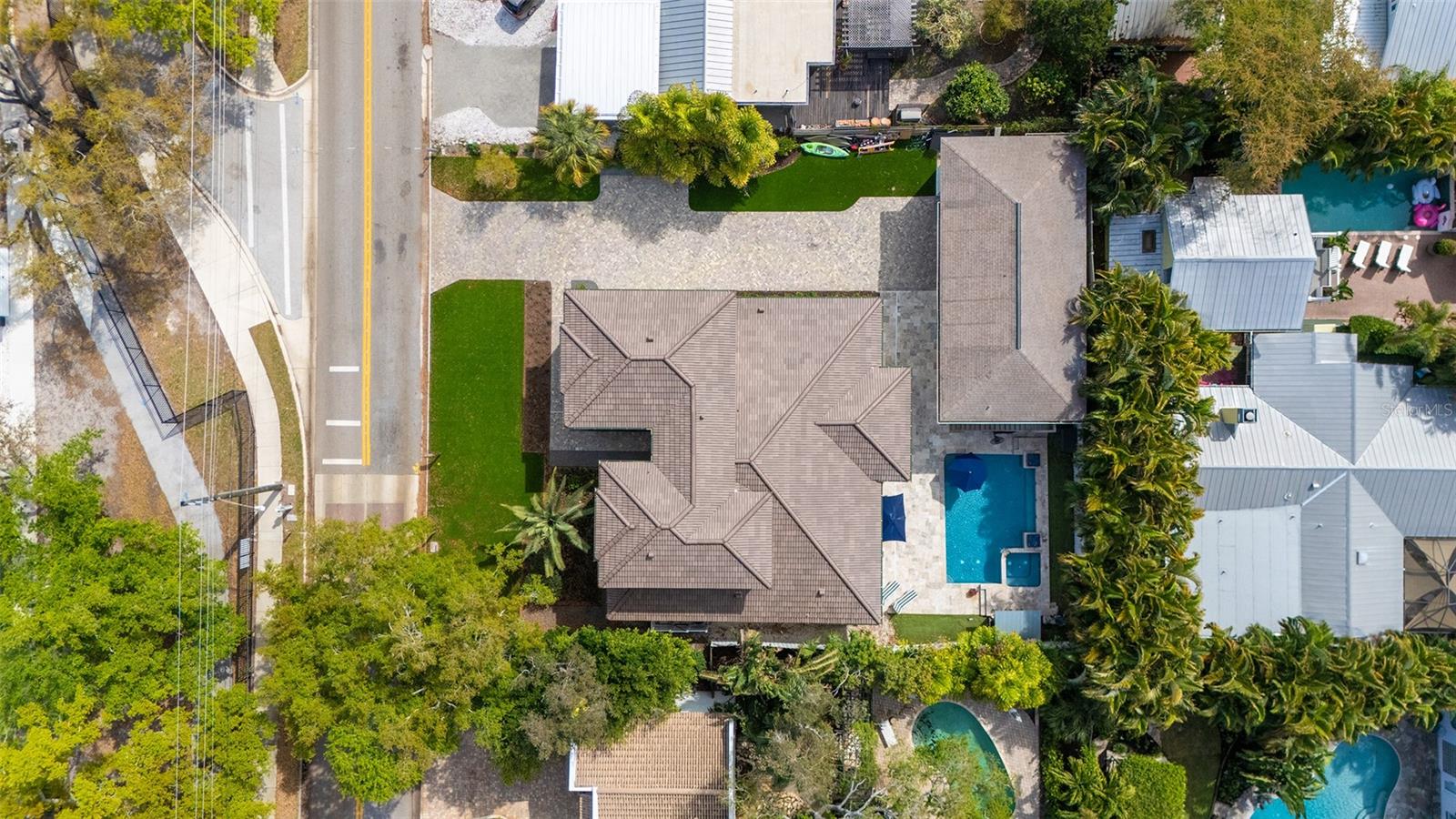 Image 2 of 82 For 1850 Webber Street