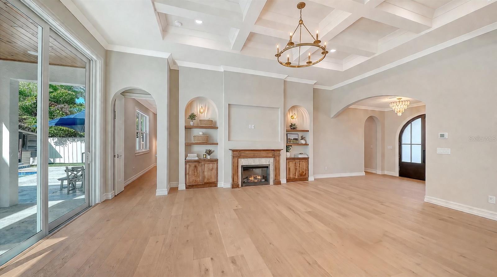 Image 20 of 82 For 1850 Webber Street