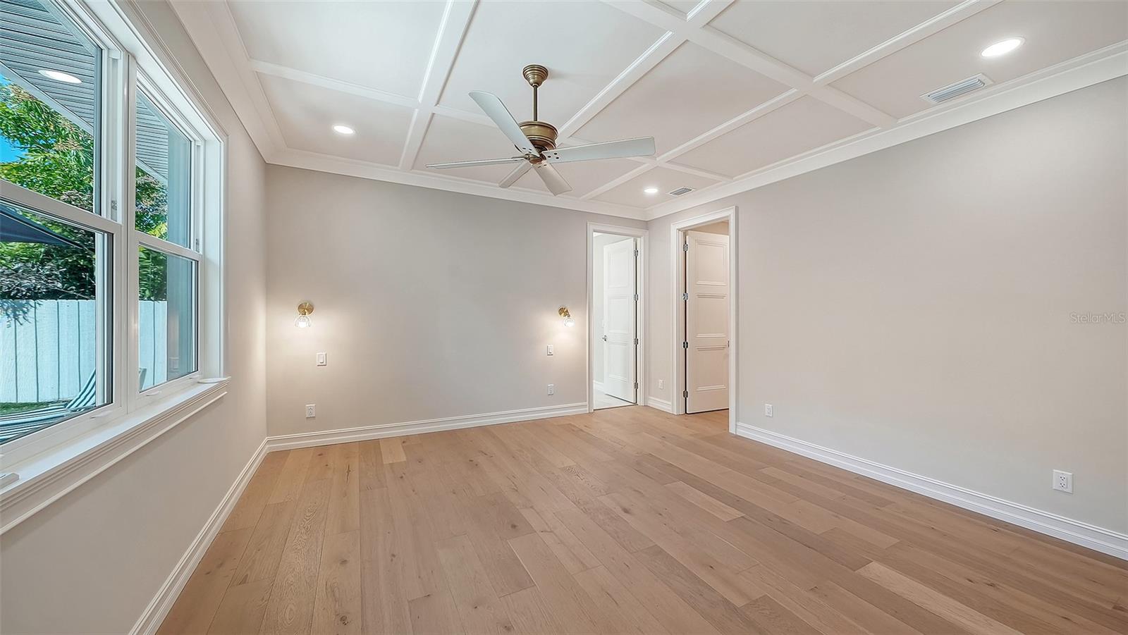 Image 30 of 82 For 1850 Webber Street