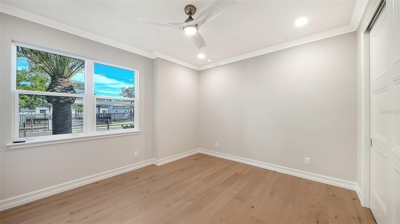 Image 44 of 82 For 1850 Webber Street