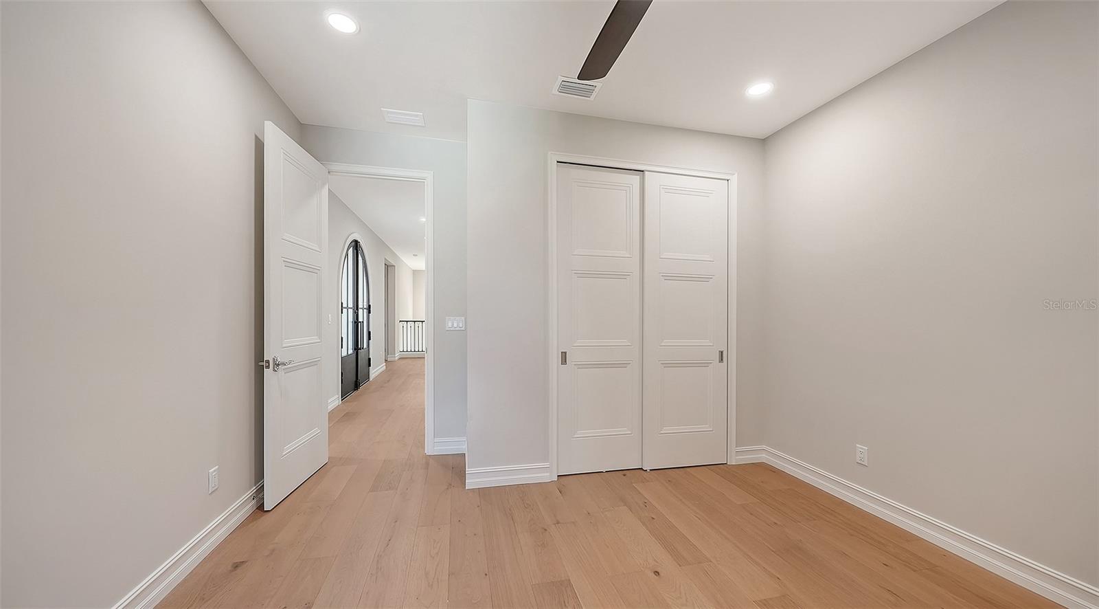 Image 47 of 82 For 1850 Webber Street