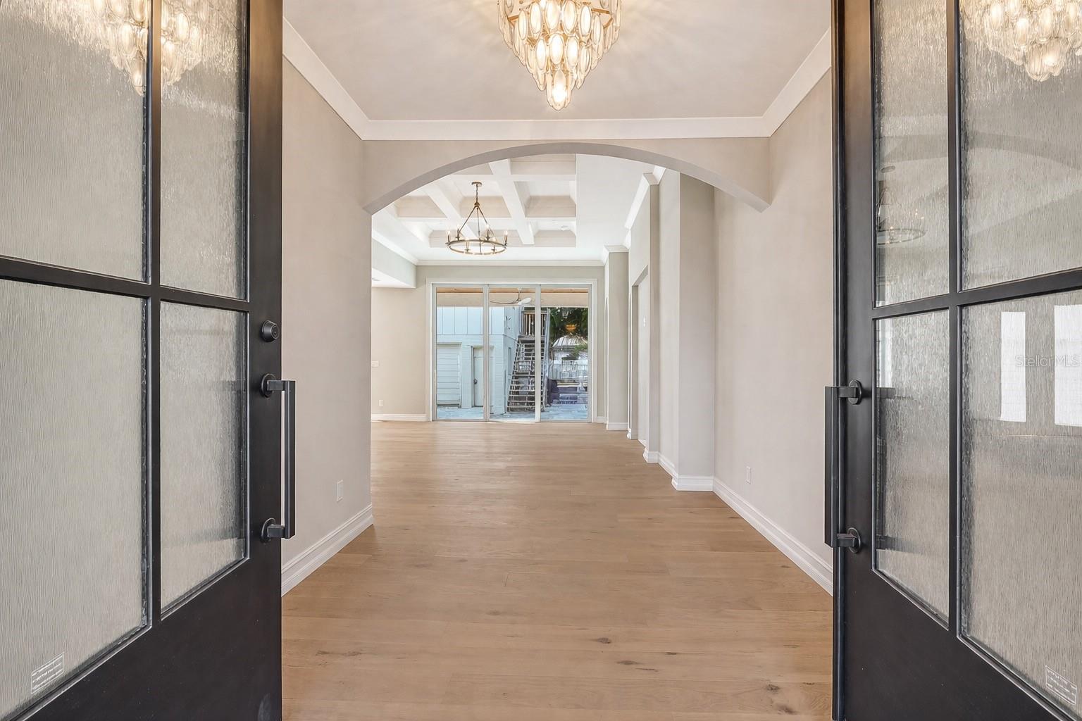 Image 5 of 82 For 1850 Webber Street