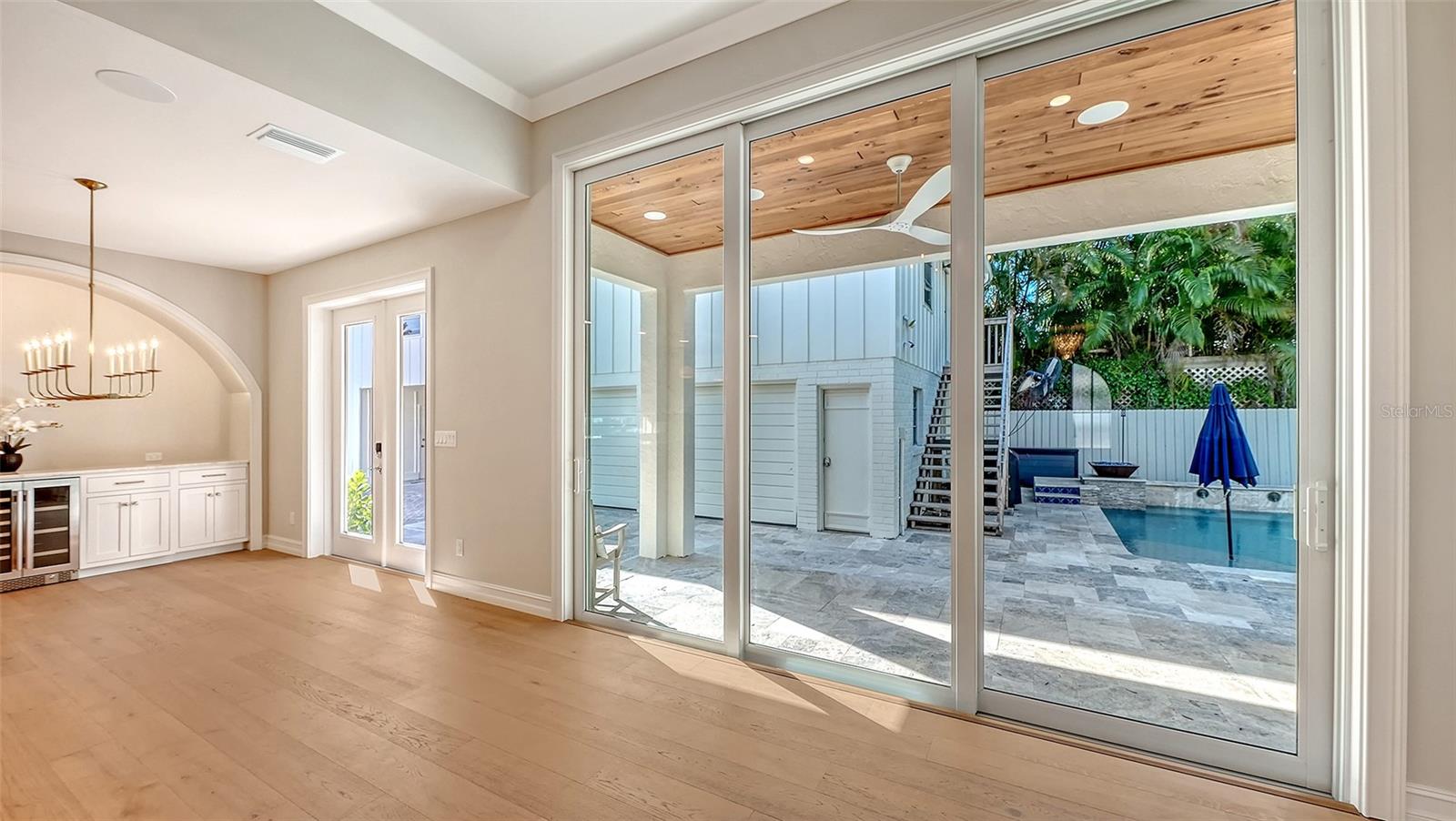 Image 8 of 82 For 1850 Webber Street