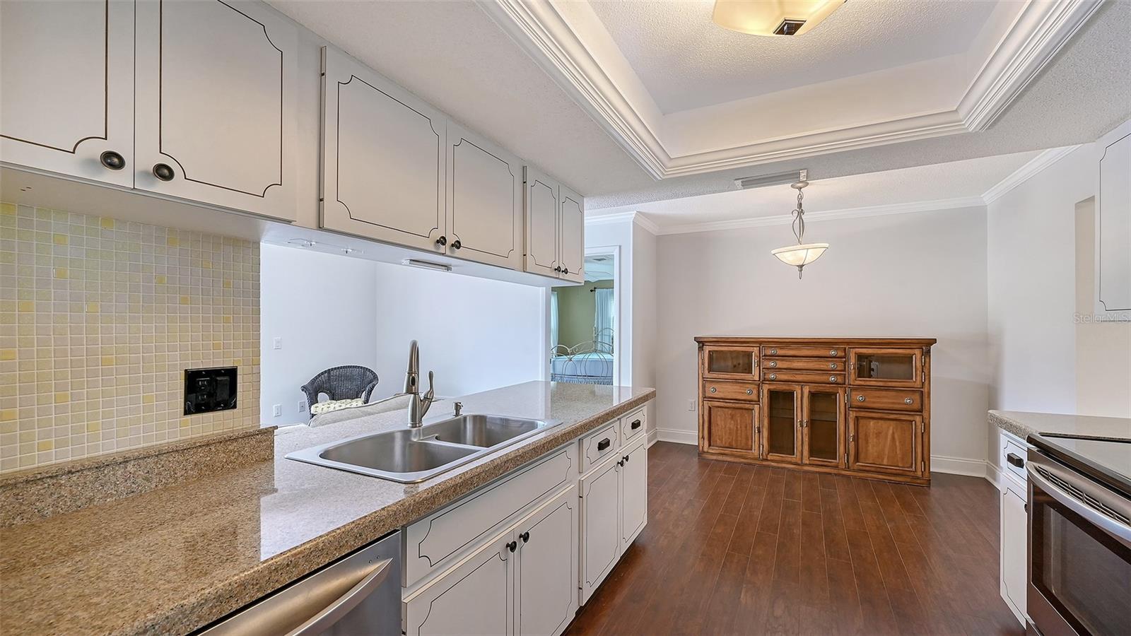 Image 18 of 56 For 1024 Deer Run