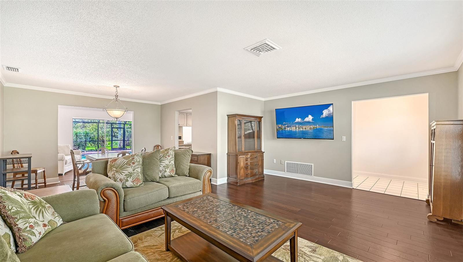 Image 6 of 56 For 1024 Deer Run