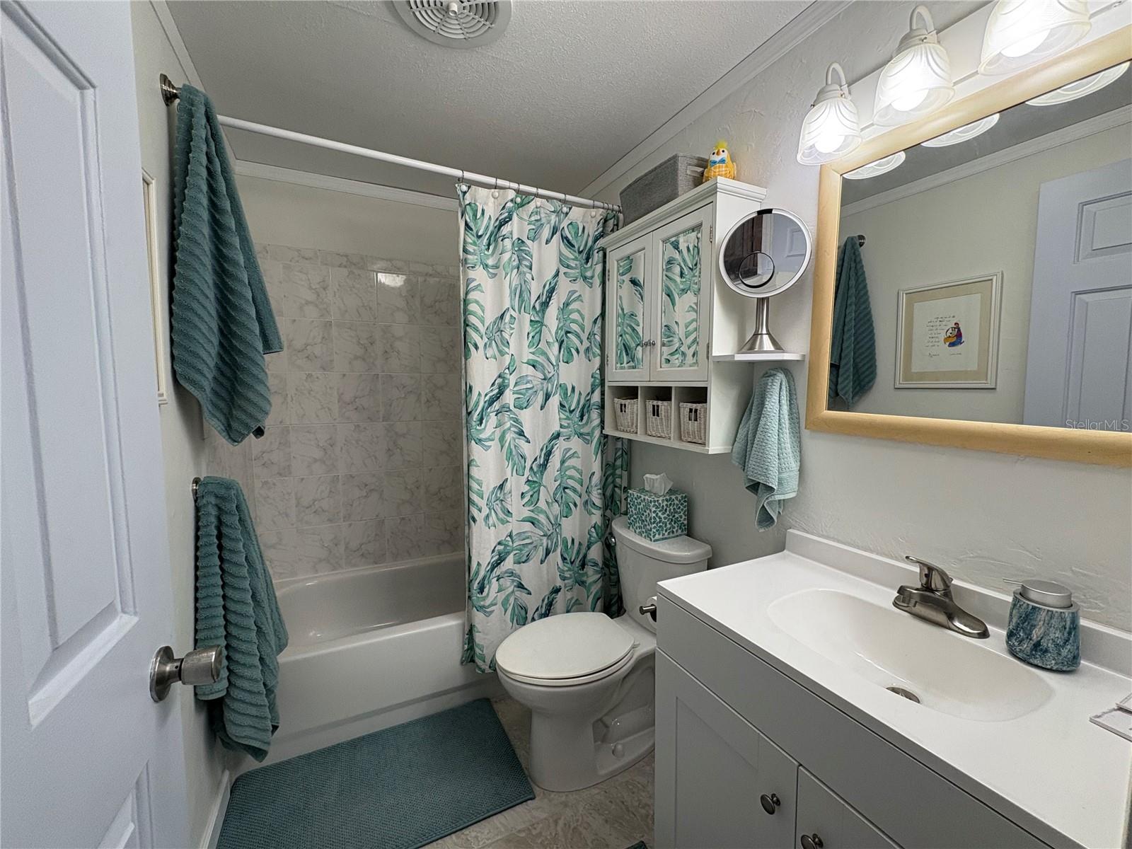 Image 20 of 36 For 4045 Palau Drive