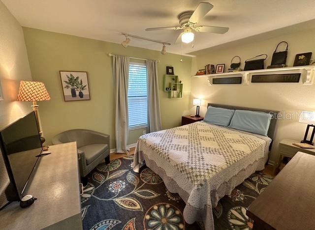 Image 21 of 36 For 4045 Palau Drive