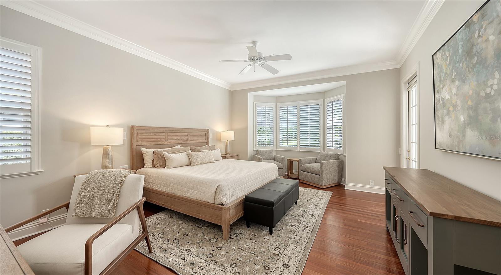 Image 18 of 100 For 228 Saint James Park