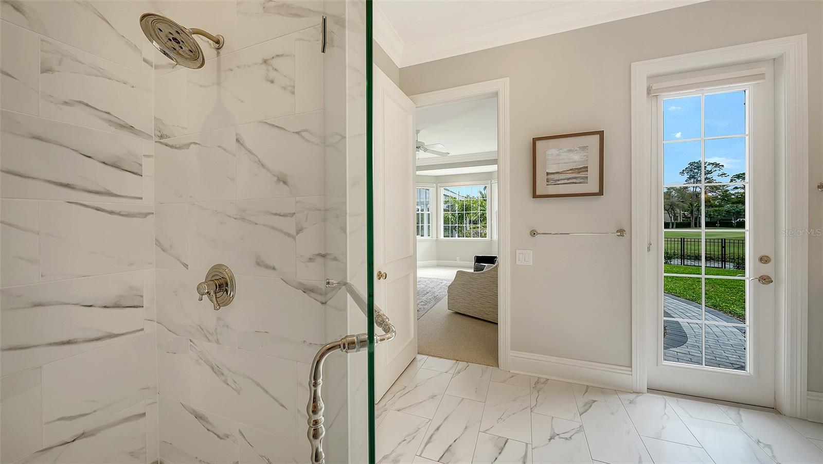 Image 31 of 100 For 228 Saint James Park