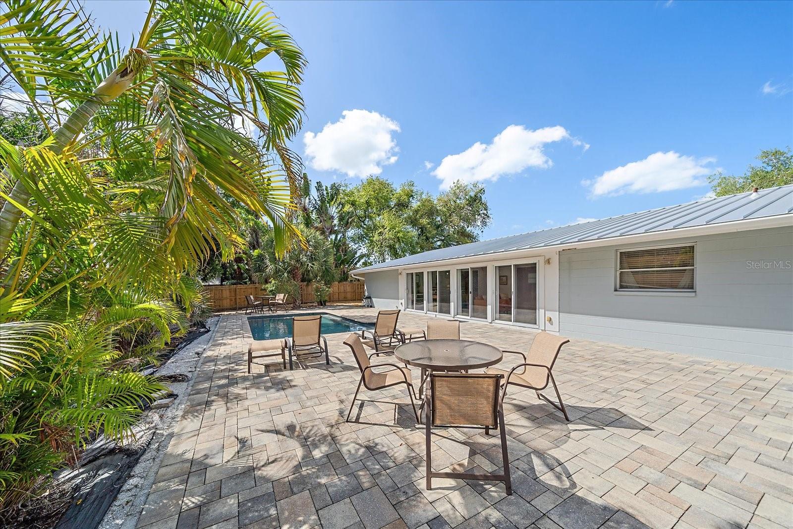 Image 39 of 50 For 611 Venice Lane