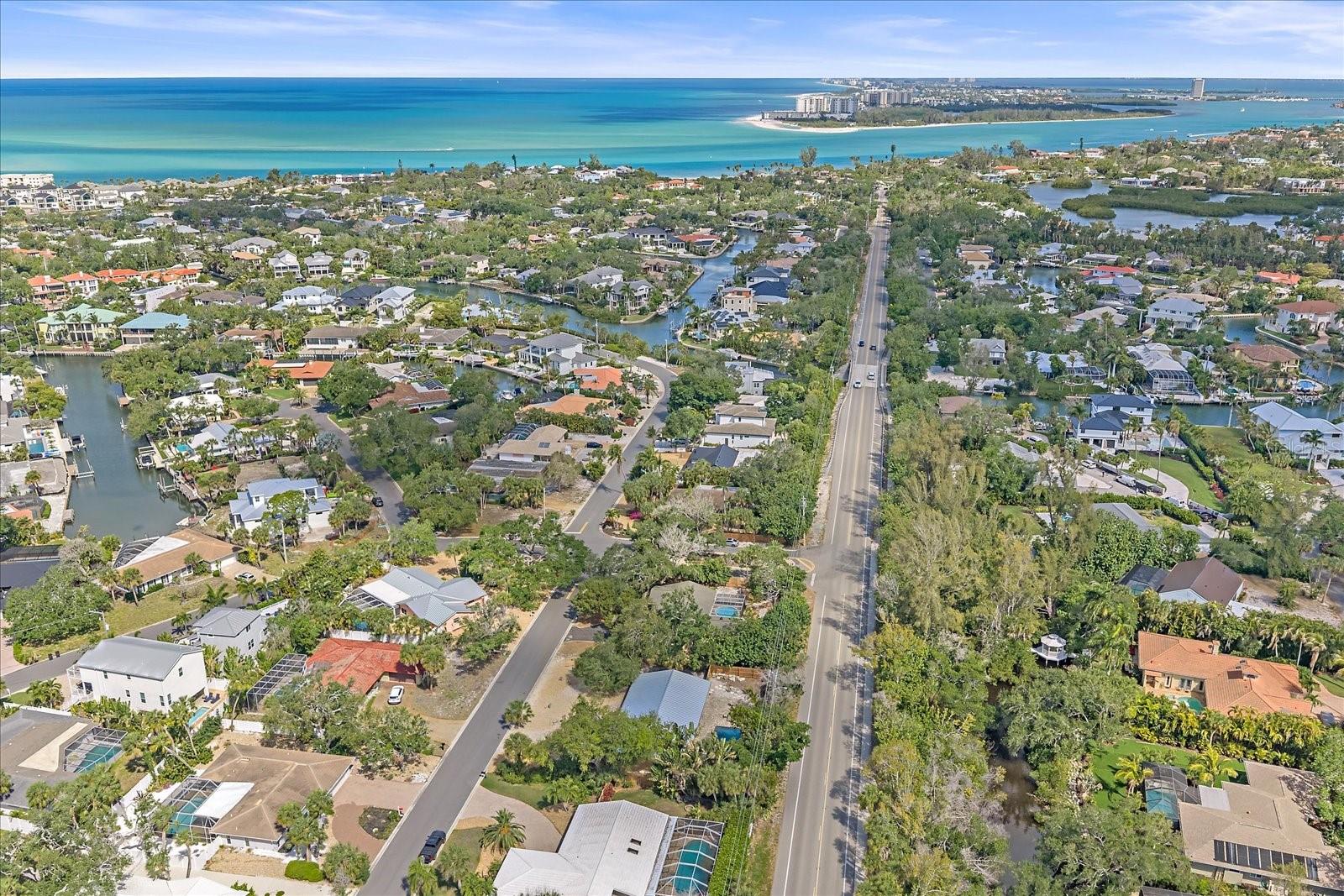 Image 47 of 50 For 611 Venice Lane