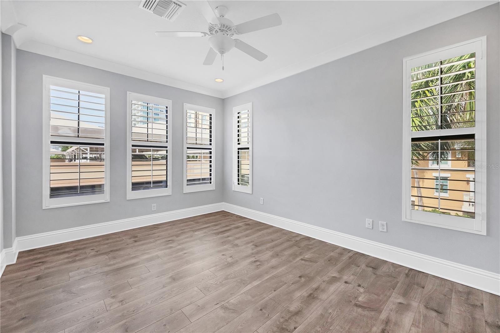 Image 17 of 66 For 1250 May Lane