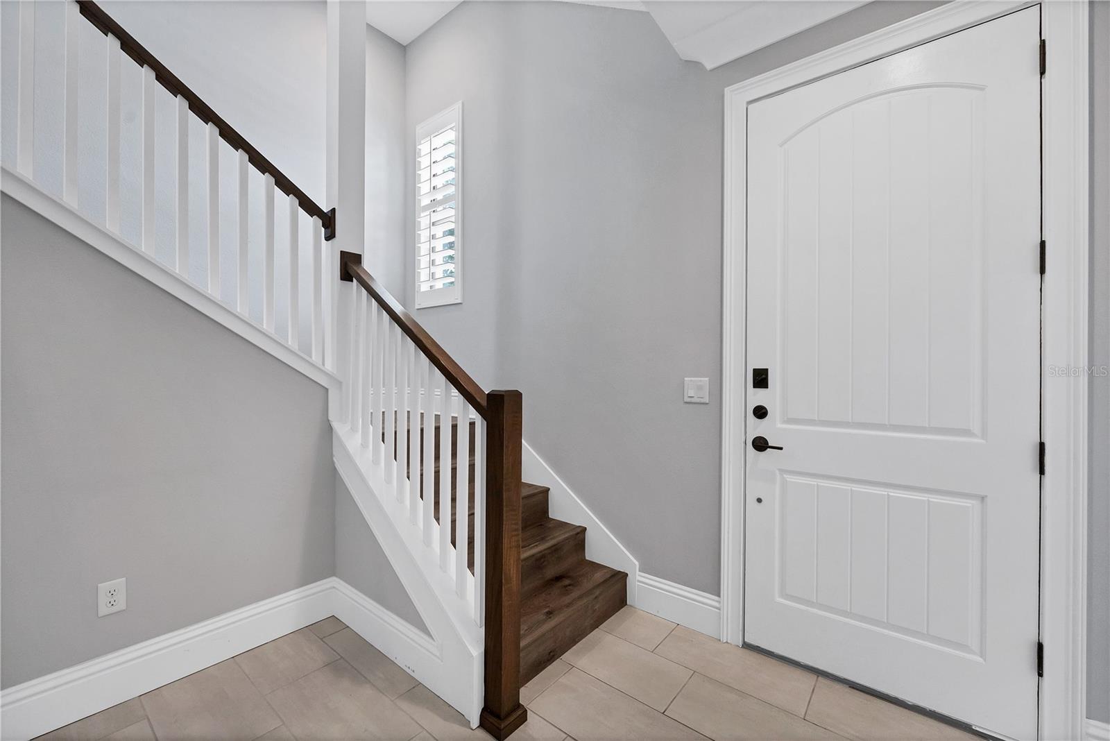 Image 5 of 66 For 1250 May Lane