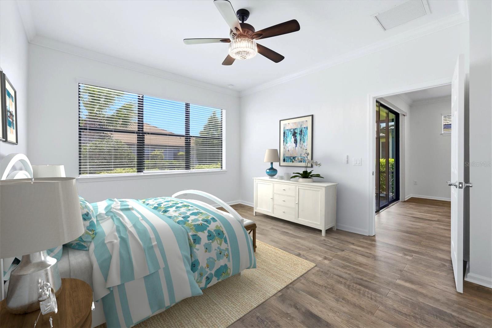 Listing photo id 16 for 17039 Hampton Falls Terrace