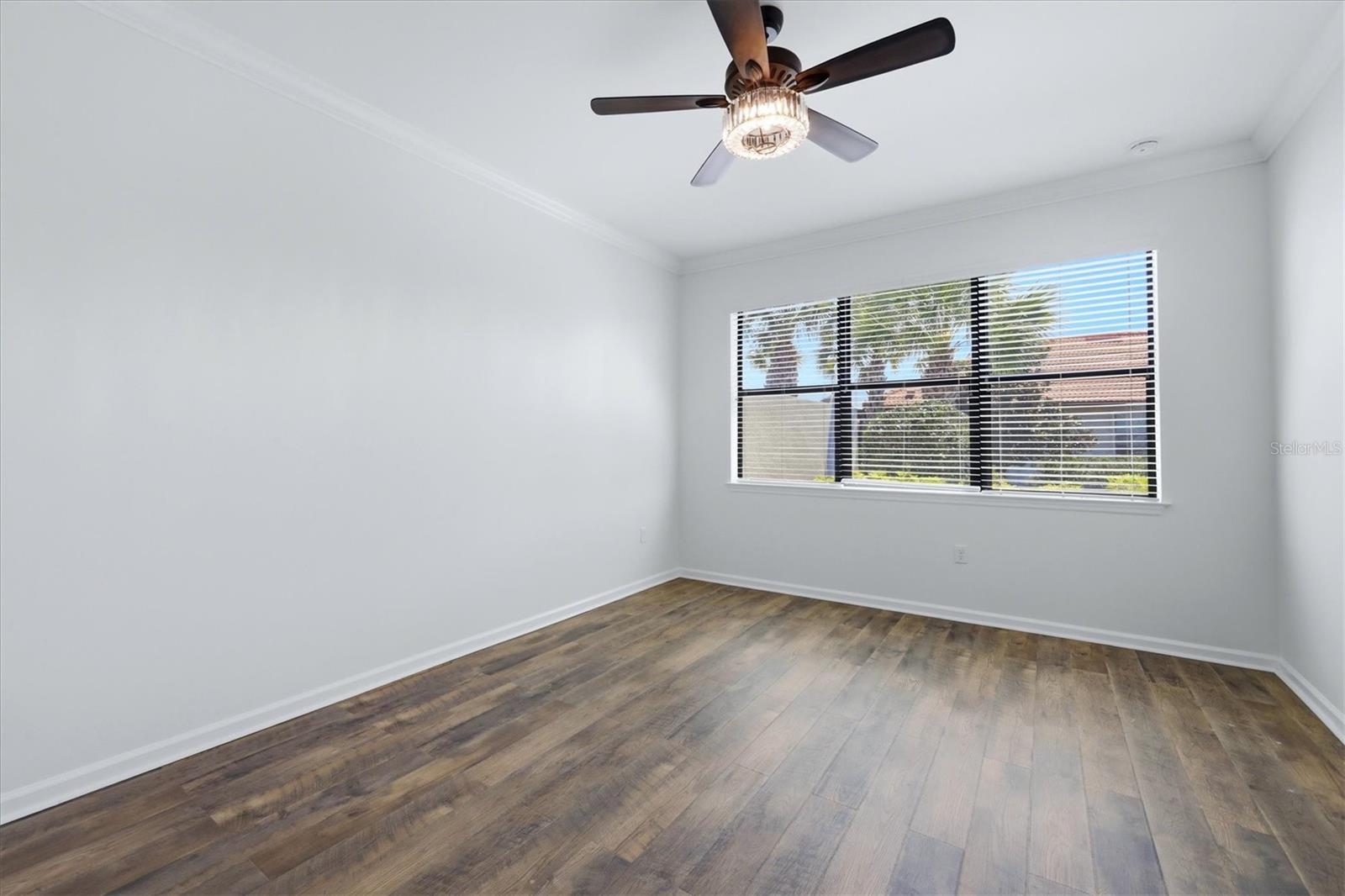 Listing photo id 18 for 17039 Hampton Falls Terrace