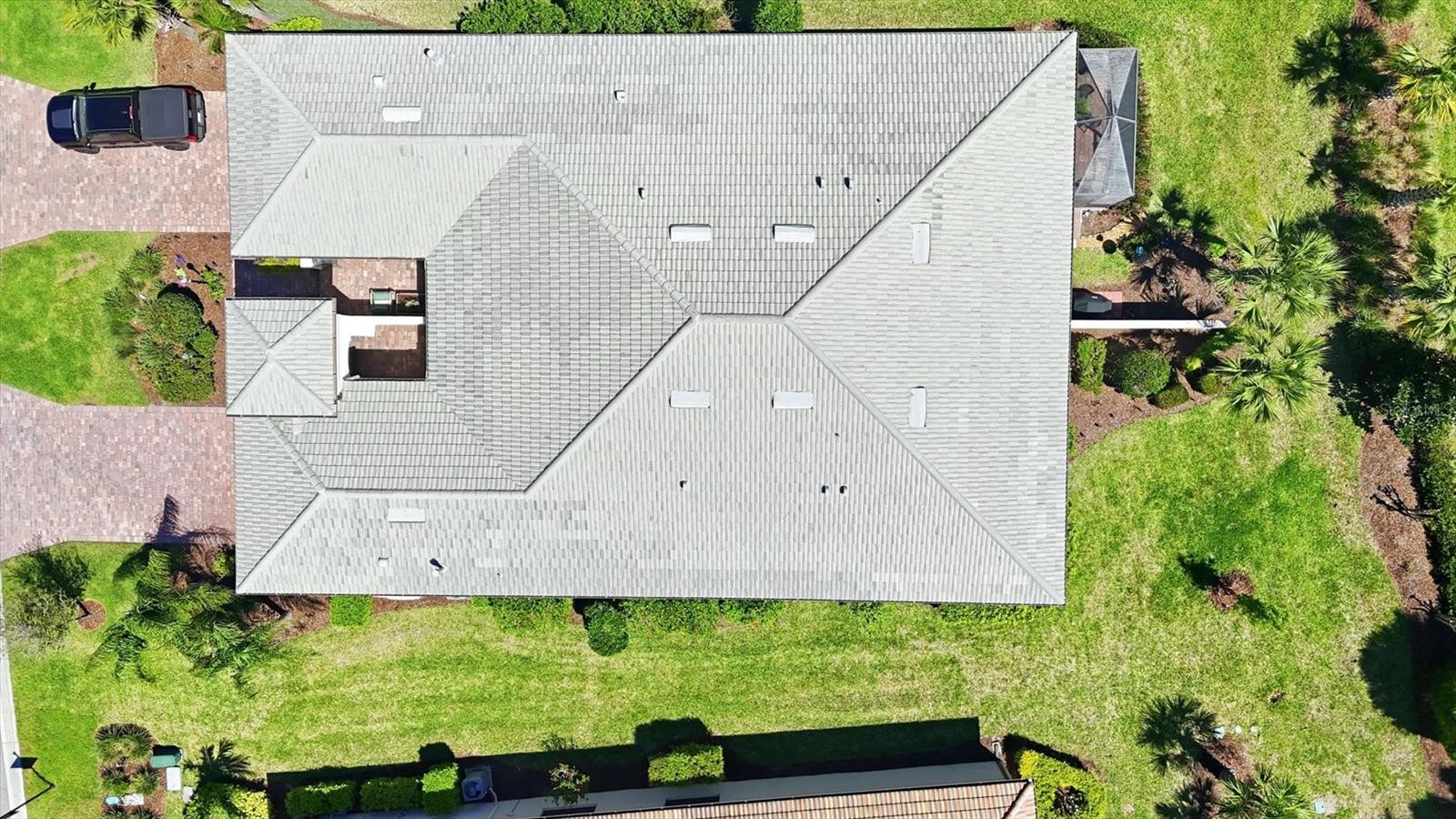 Listing photo id 35 for 17039 Hampton Falls Terrace