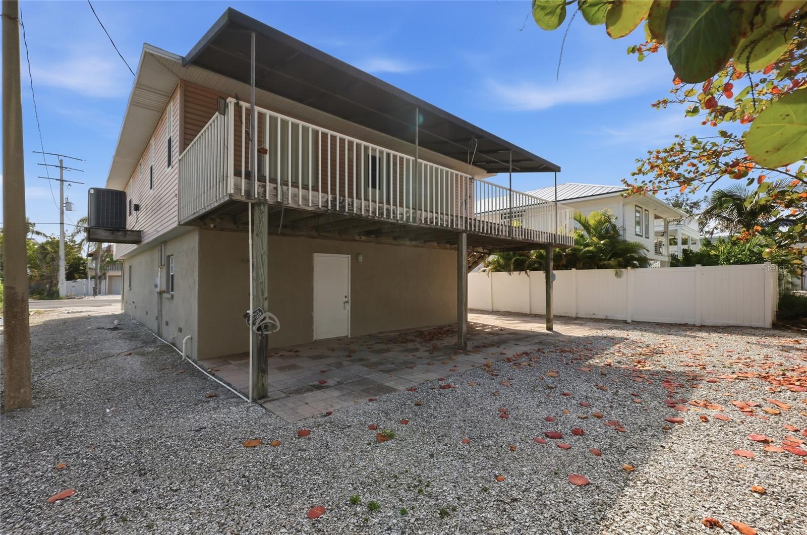 Image 26 of 32 For 2806 Gulf Drive