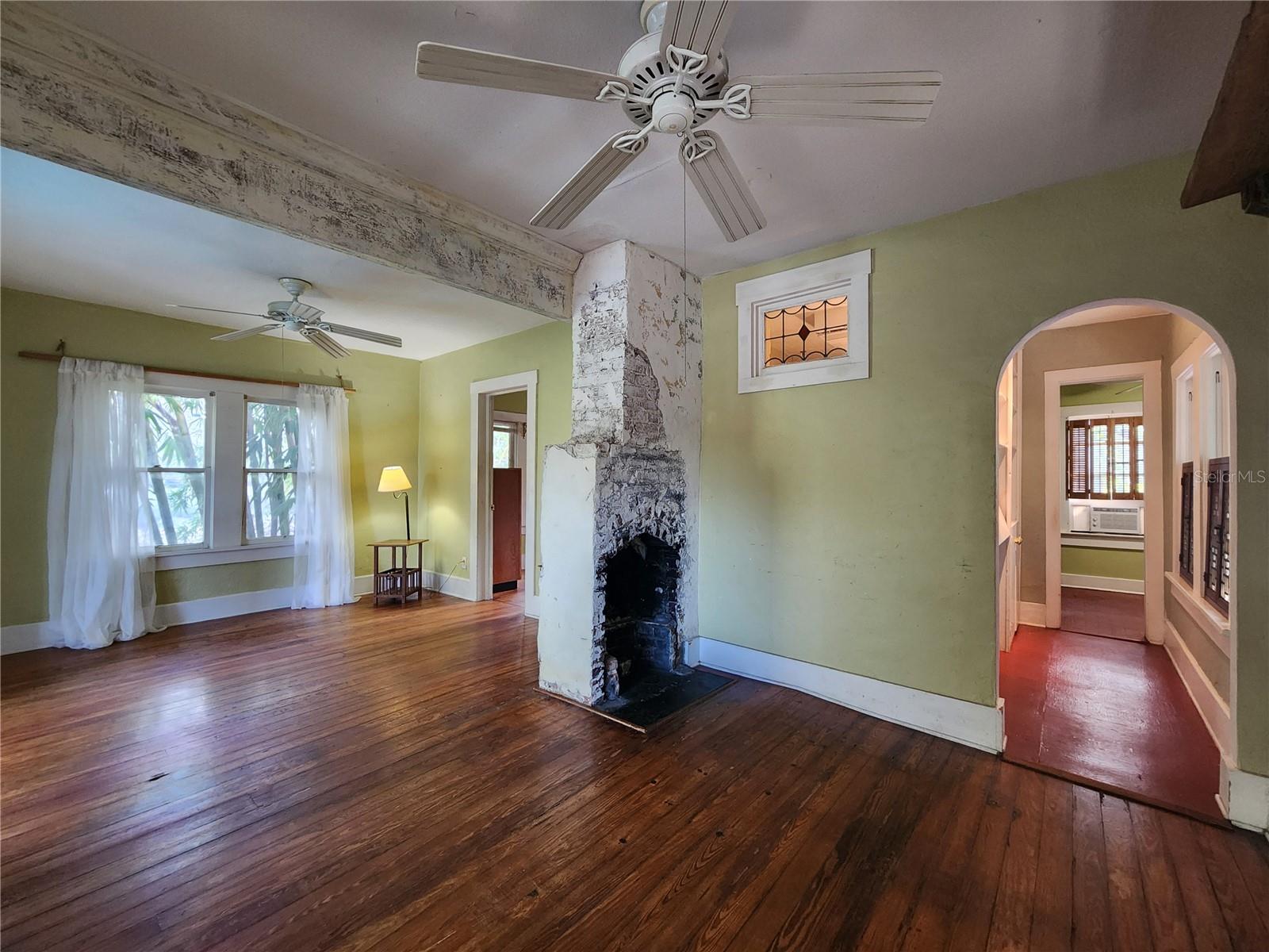 Image 26 of 29 For 2121 7th Avenue W