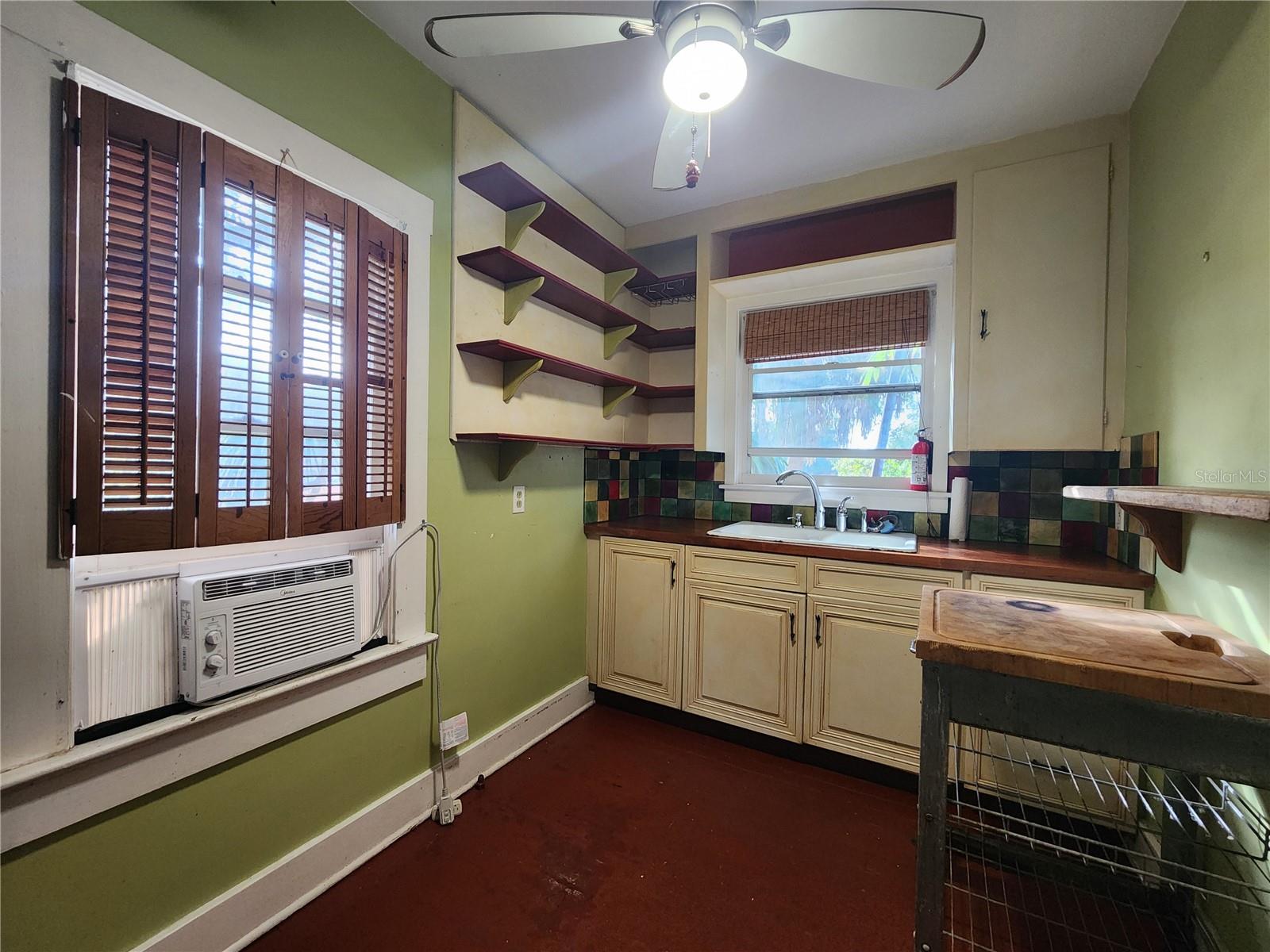 Image 29 of 29 For 2121 7th Avenue W