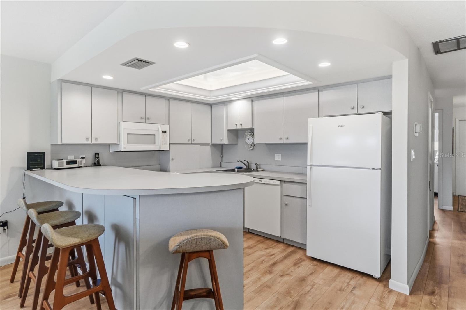 Image 11 of 41 For 6750 Gulf Of Mexico Drive 152