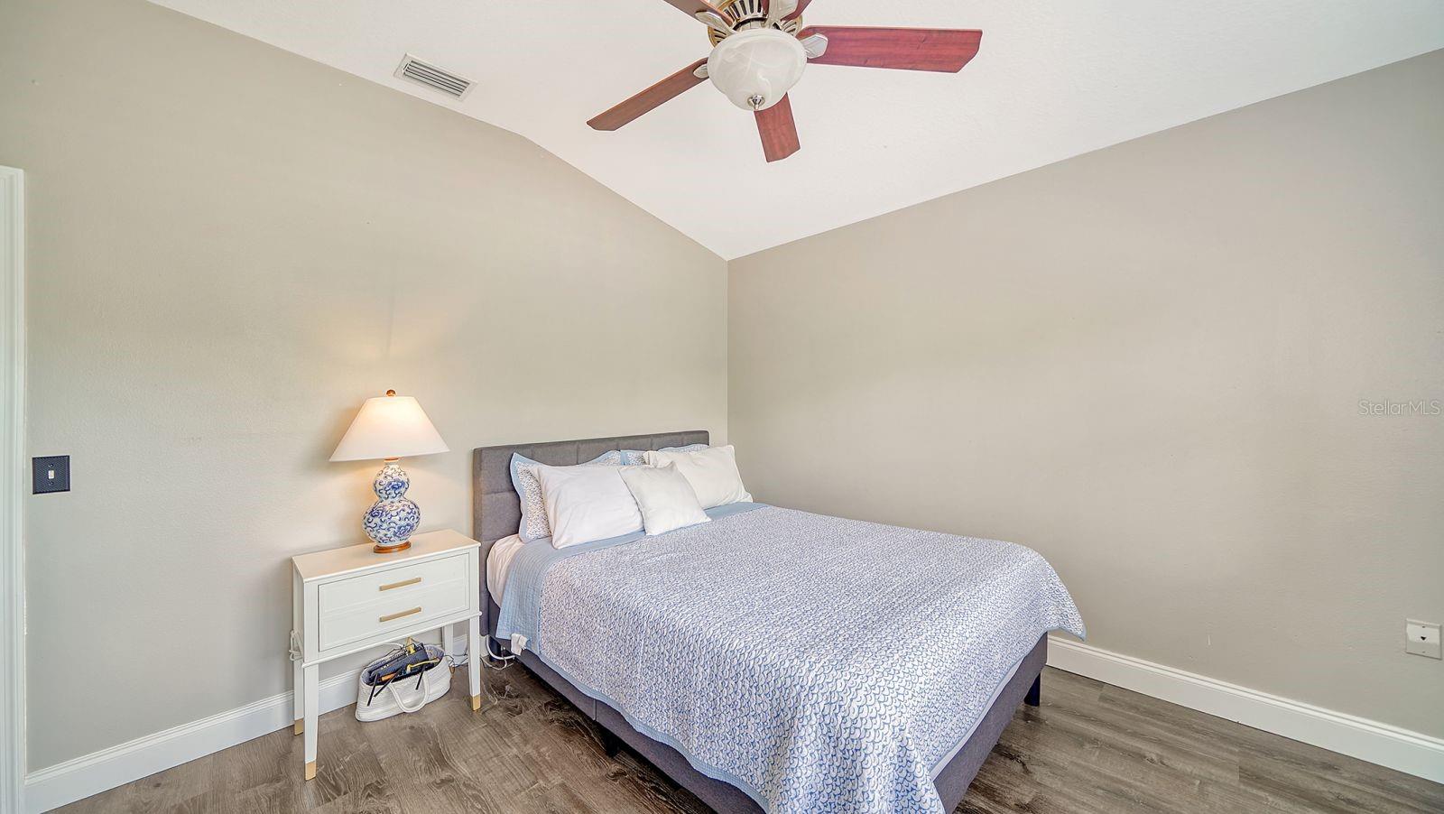 Image 28 of 53 For 6122 Blue Runner Court