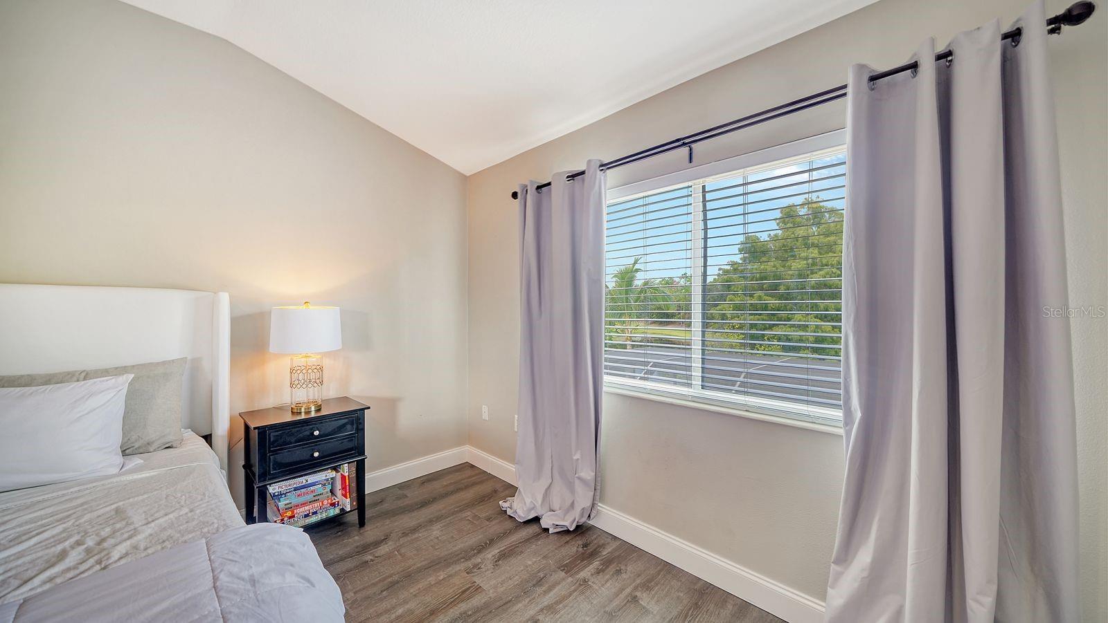 Image 31 of 53 For 6122 Blue Runner Court