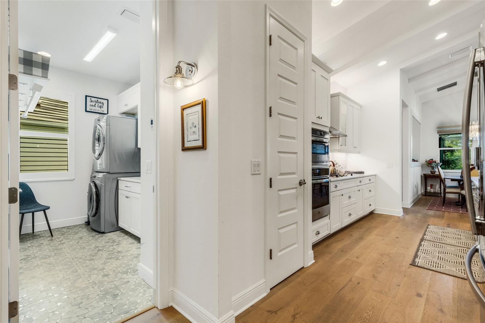 Image 22 of 85 For 8034 Sandstar Way