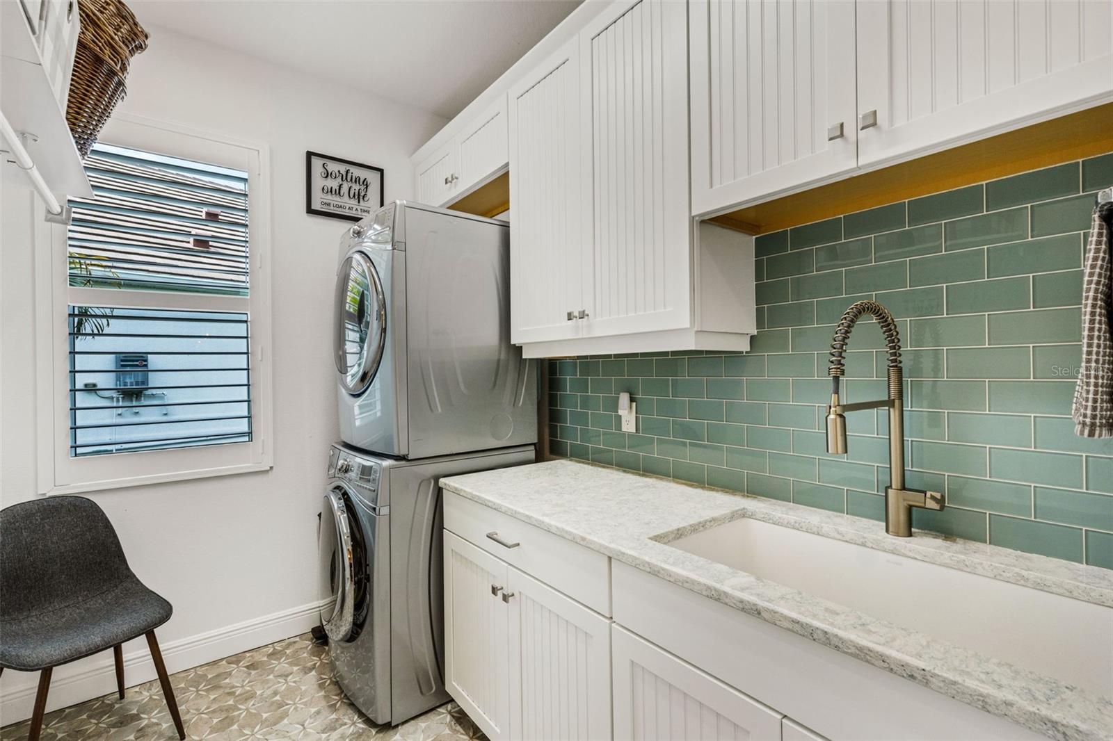 Image 23 of 85 For 8034 Sandstar Way