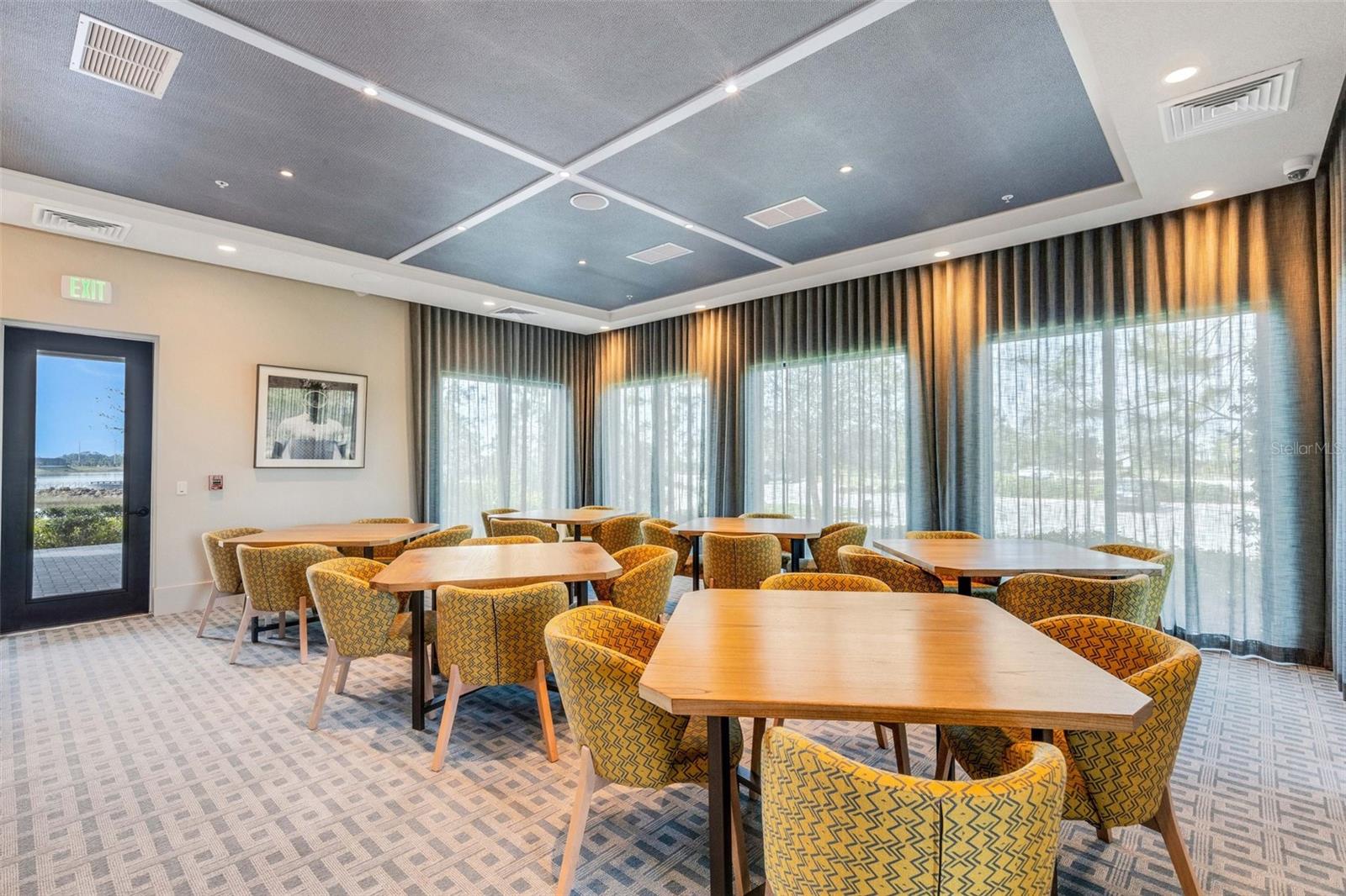 Image 71 of 85 For 8034 Sandstar Way