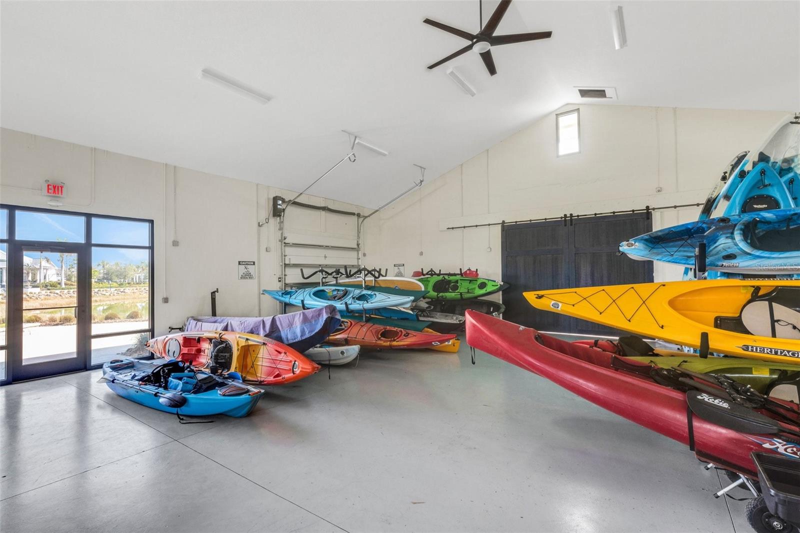 Image 77 of 85 For 8034 Sandstar Way