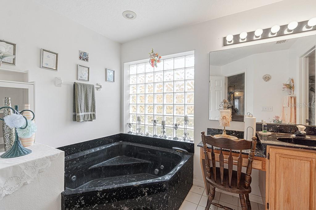 Image 14 of 19 For 127 Iliad Court