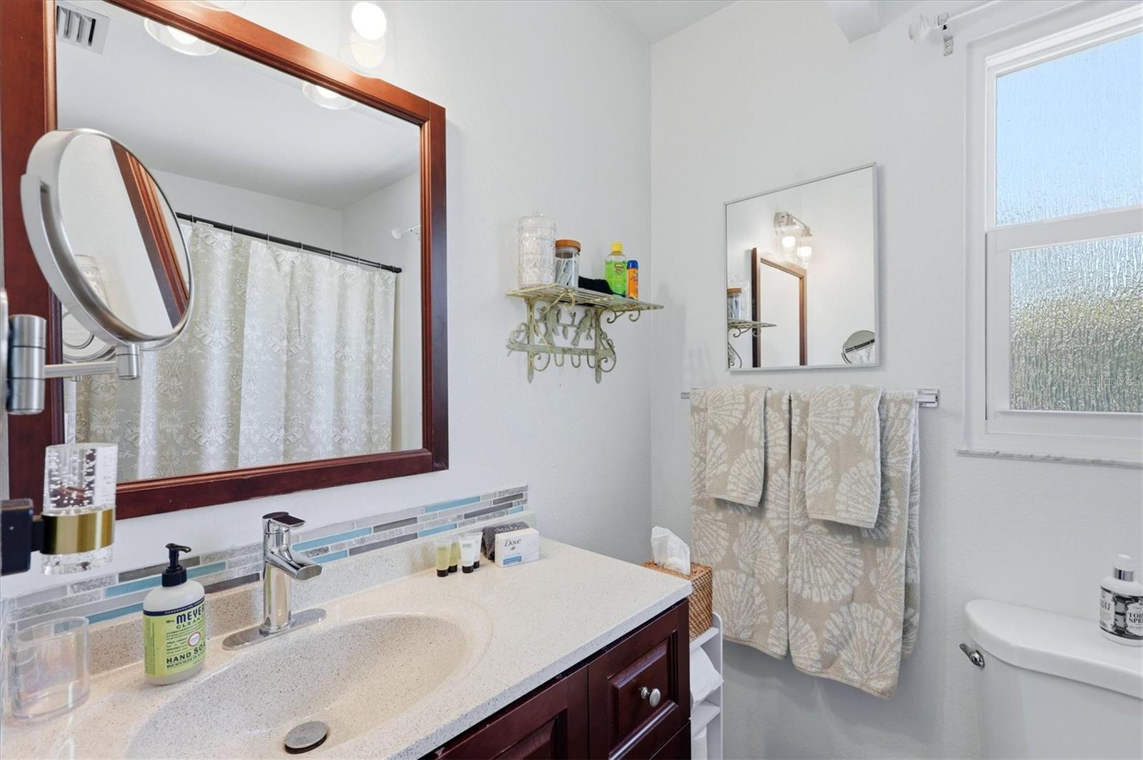 Image 27 of 49 For 2538 Trinidad Street