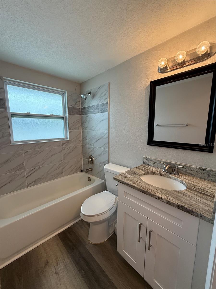 Image 10 of 18 For 260 Nippino Trail E