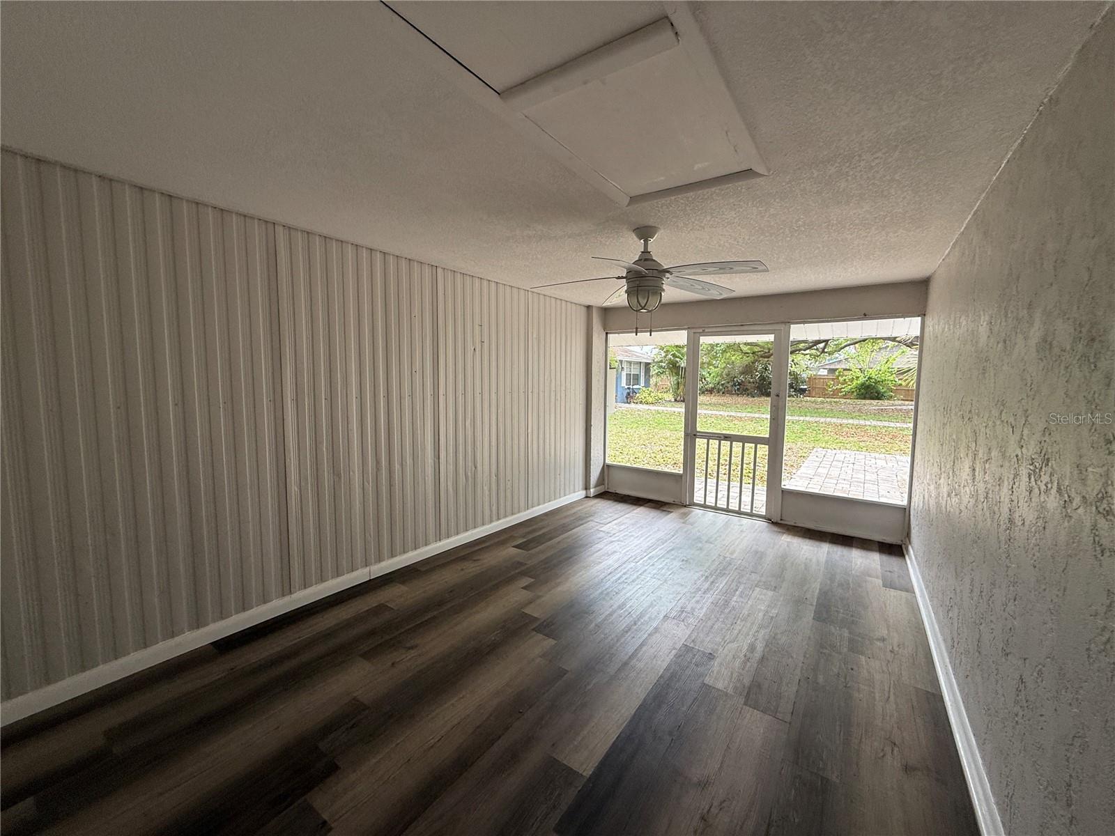 Image 14 of 18 For 260 Nippino Trail E