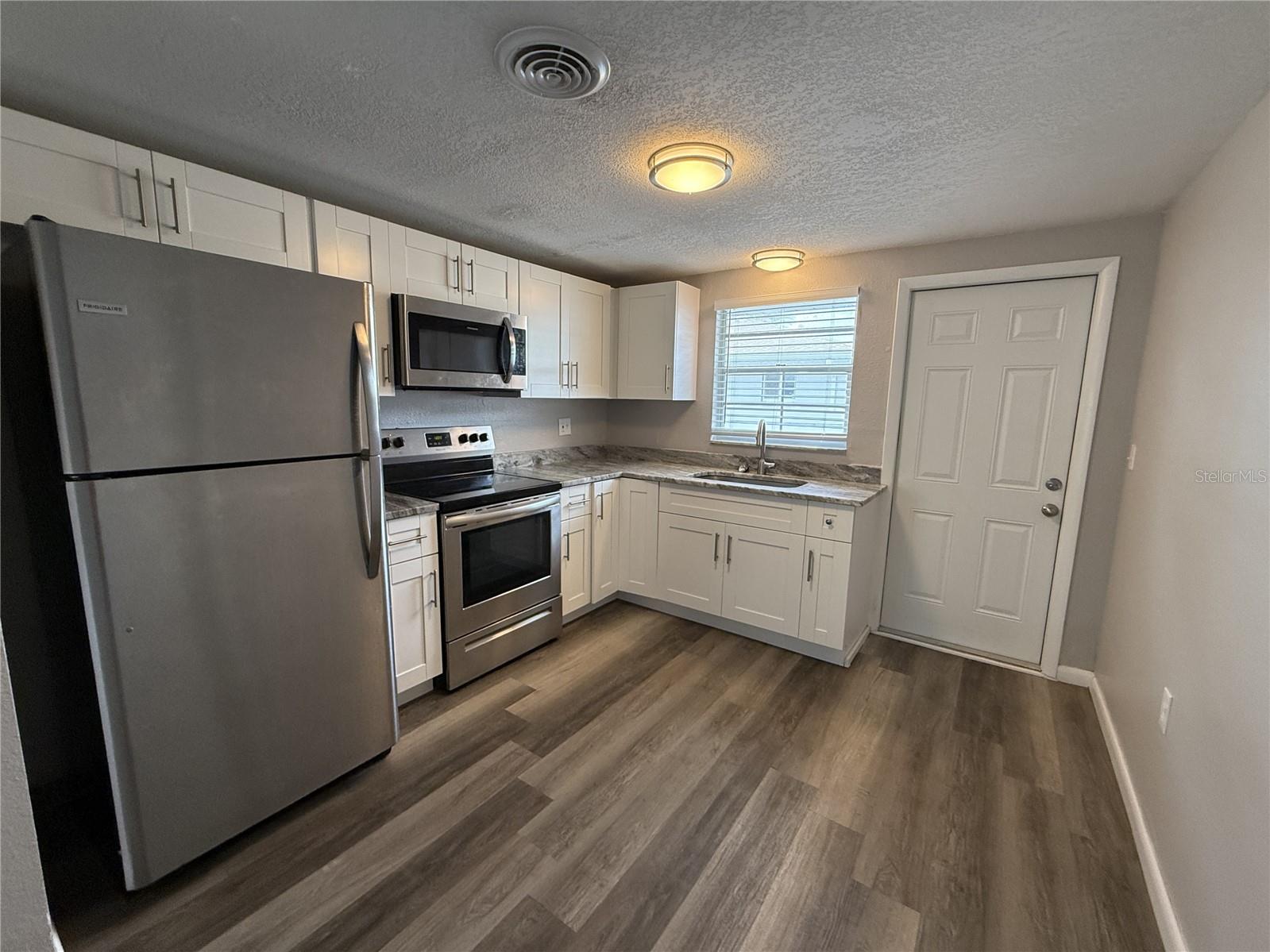 Image 5 of 18 For 260 Nippino Trail E