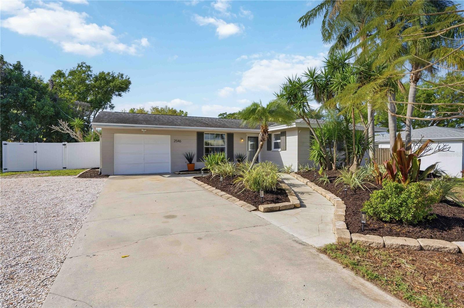 Details for 2546 Parma Street, SARASOTA, FL 34231