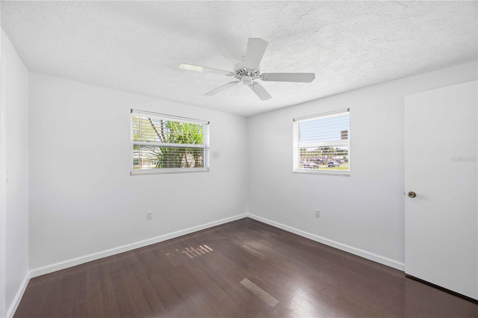 Image 46 of 72 For 2546 Parma Street