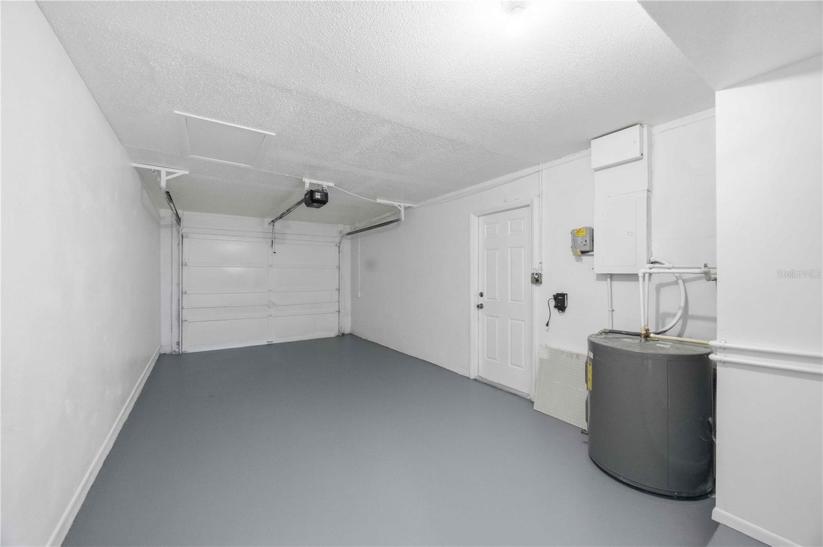 Image 47 of 72 For 2546 Parma Street