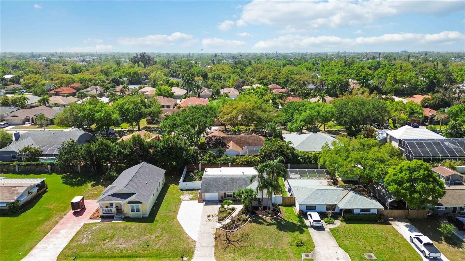 Image 59 of 72 For 2546 Parma Street