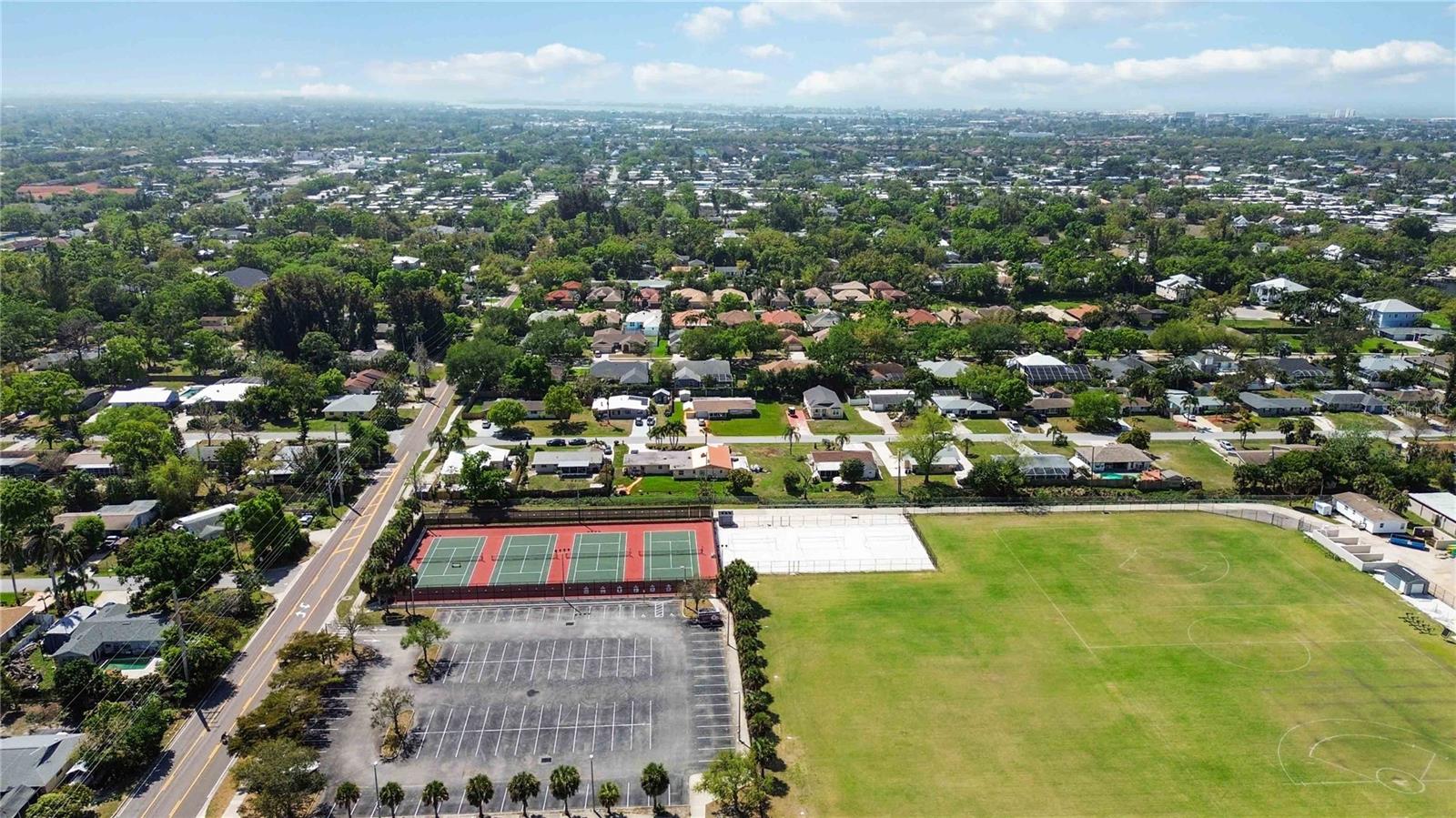 Image 68 of 72 For 2546 Parma Street