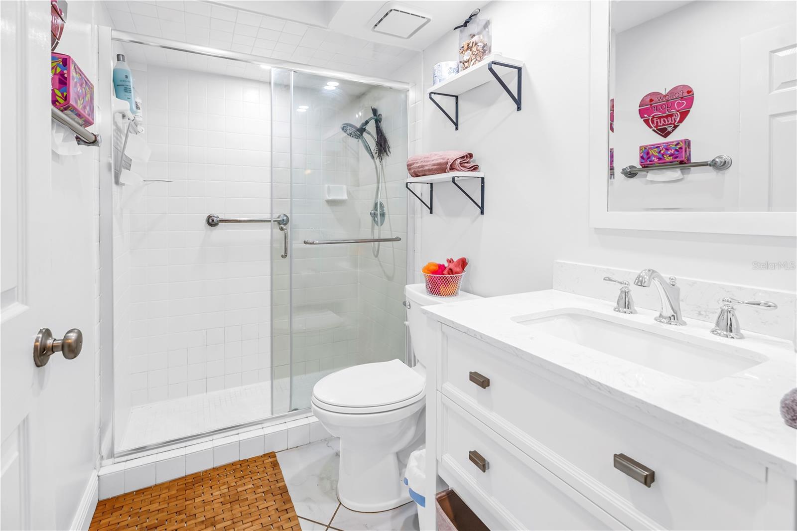 Image 25 of 52 For 415 Spring Lakes Boulevard 415 D