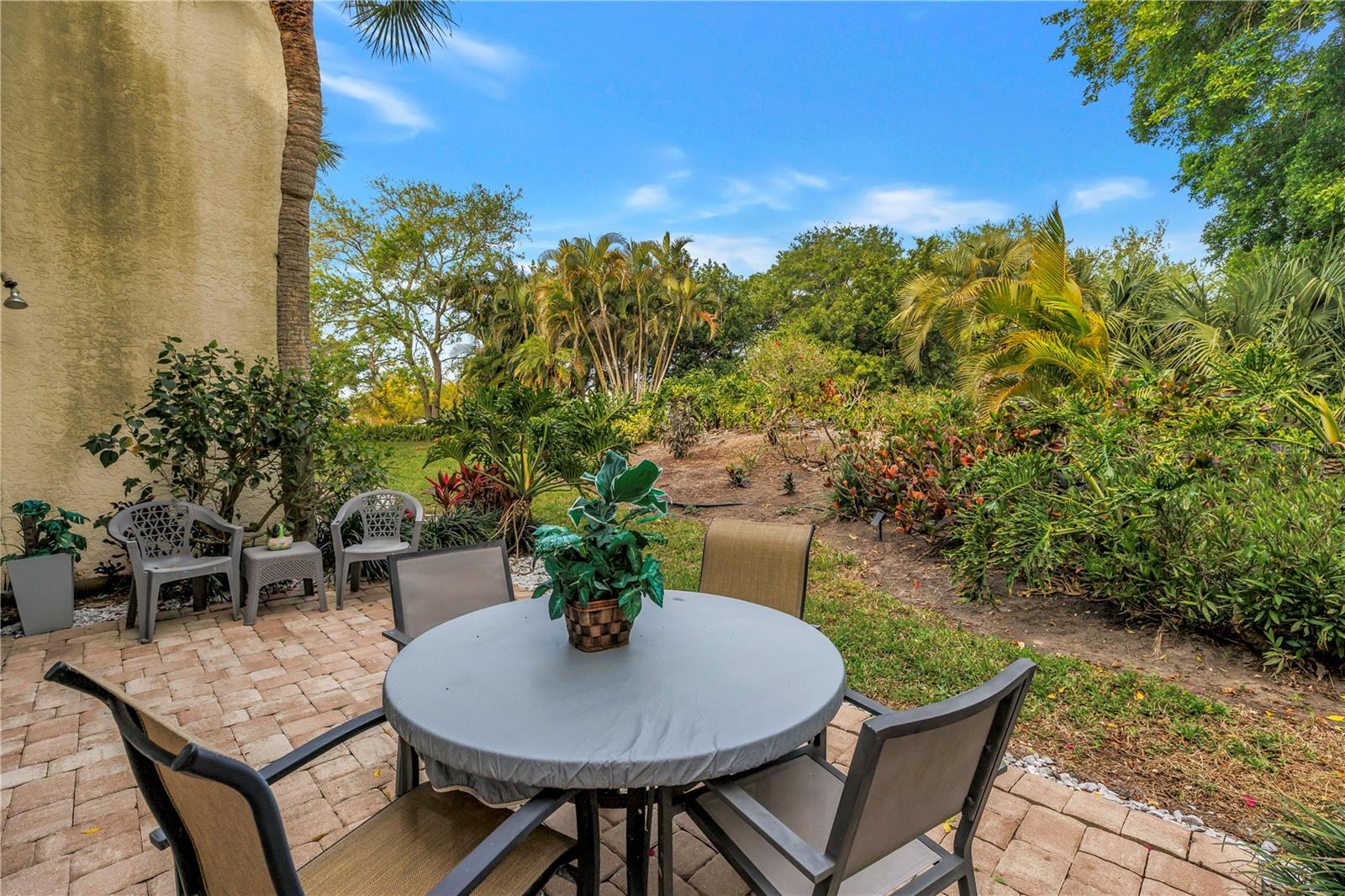 Image 34 of 52 For 415 Spring Lakes Boulevard 415 D