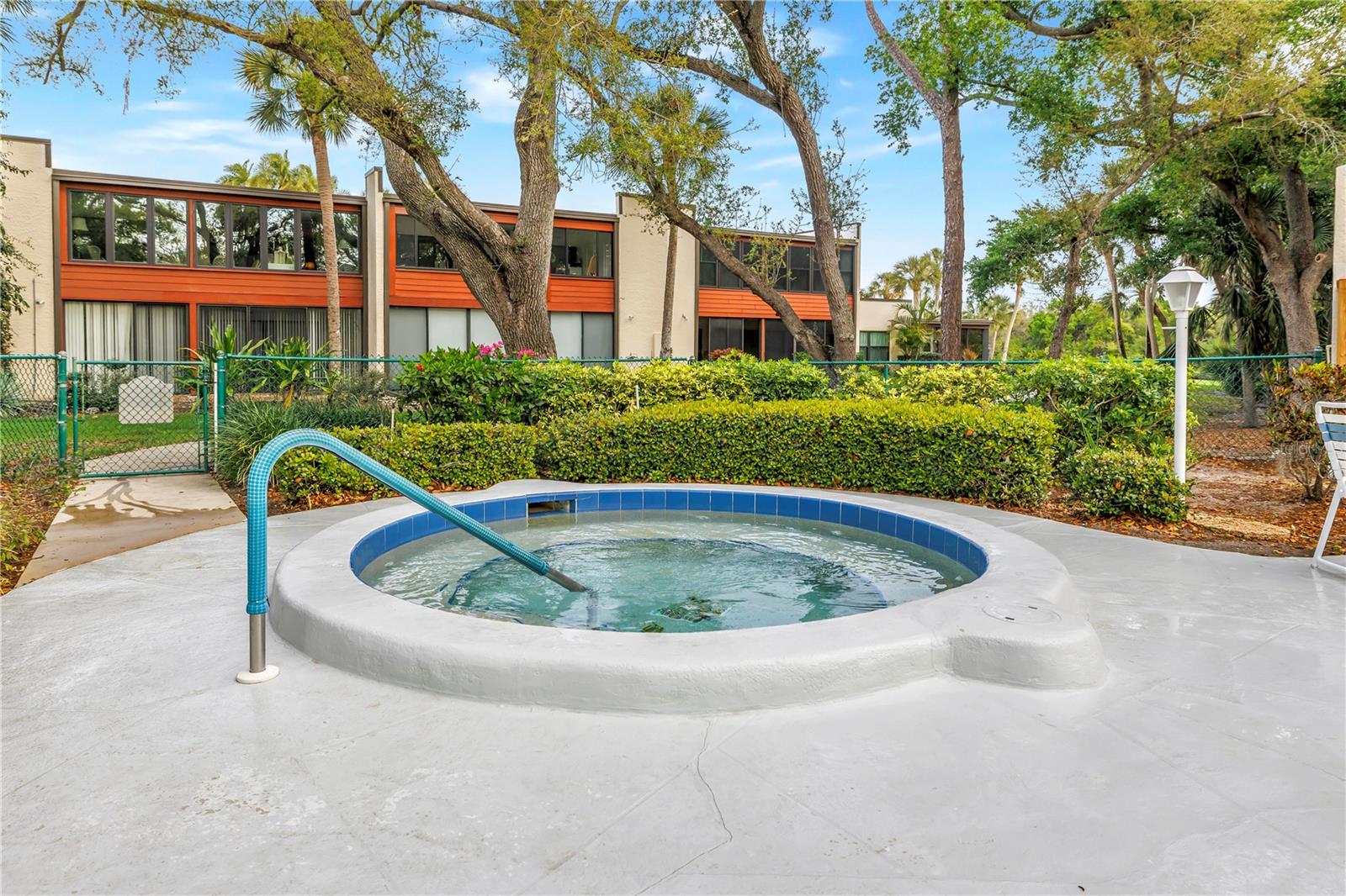 Image 40 of 52 For 415 Spring Lakes Boulevard 415 D