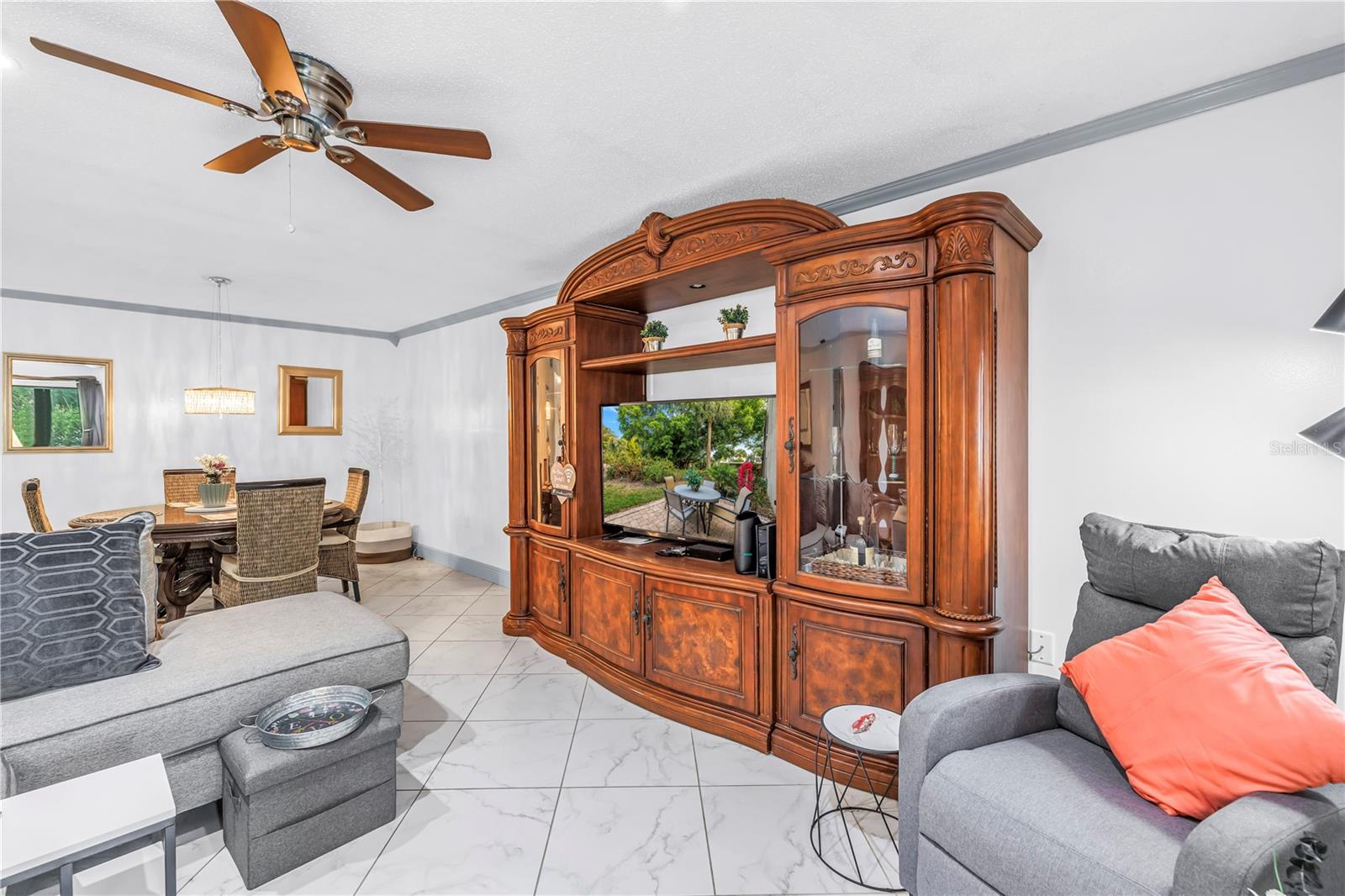 Image 6 of 52 For 415 Spring Lakes Boulevard 415 D